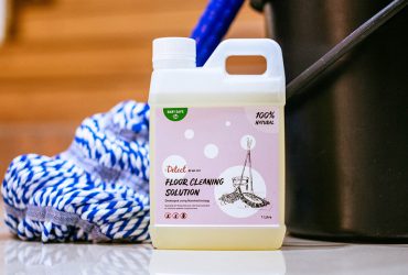 Detect Floor Cleaning Solution